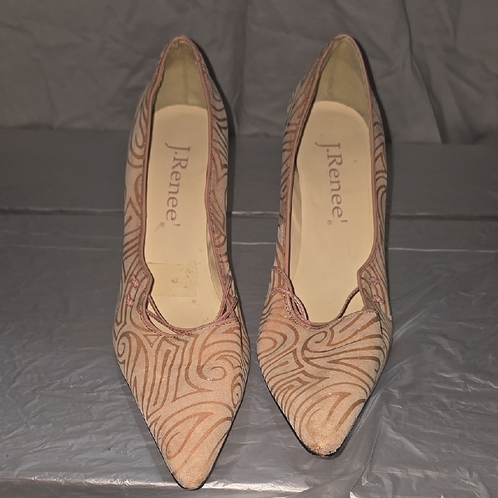 J.Renee Women's Tan Pumps